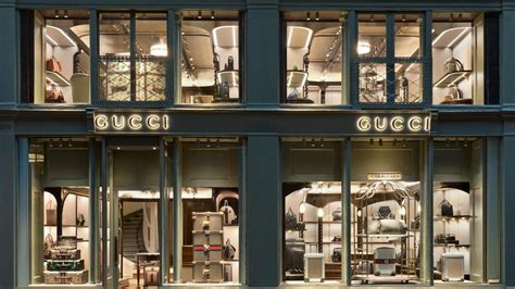 gucci retour magasin|Retrait en Magasin .